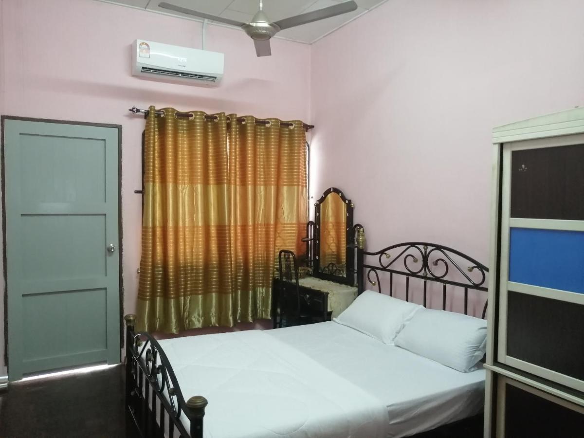 Kluang Barat Homestay Zewnętrze zdjęcie