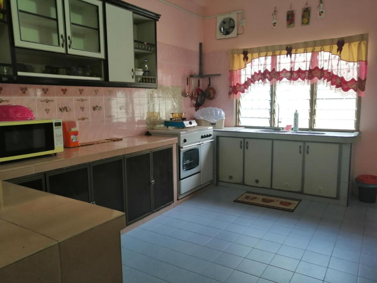 Kluang Barat Homestay Zewnętrze zdjęcie